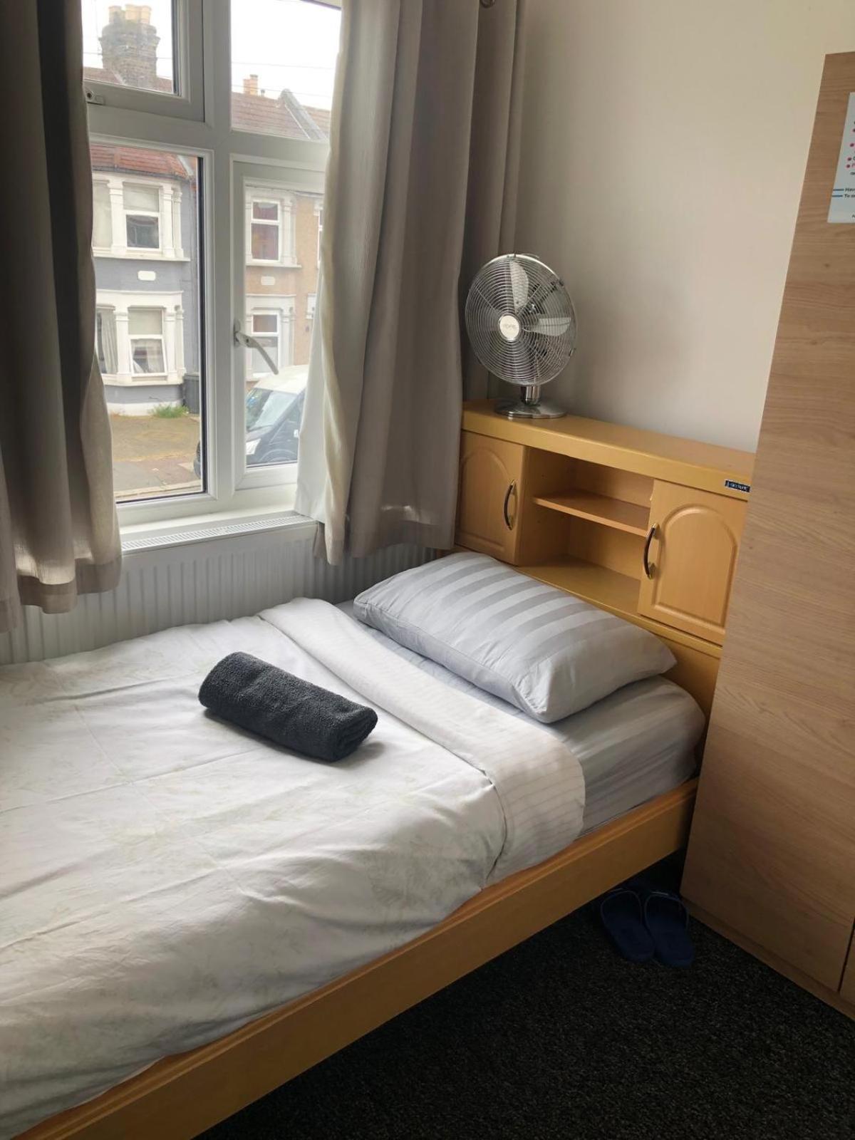 Rahal Ilford Apartment Bagian luar foto